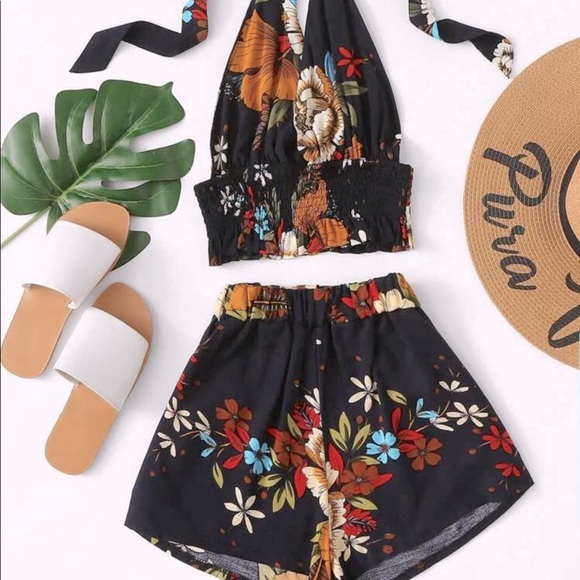 Halter top with shorts. Flowy NWT - Picture 1 of 6